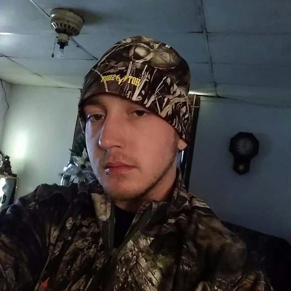 Meet your Posher, Tyler - Picture 1 of 1